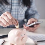 Codes promo, cashback, newsletters : astuces pour économiser